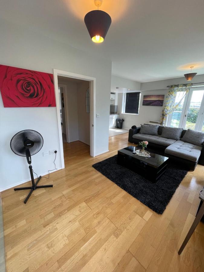The Reflection Apartment , With River Thames View London Eksteriør bilde